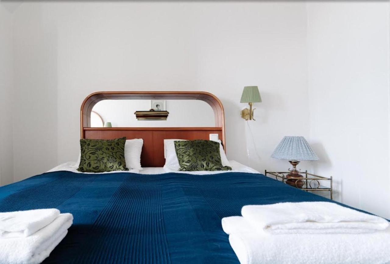 Senate Hotel 2*