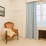 Senate Hotel